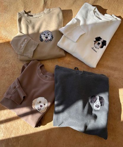 Patili Dostuna Özel Nakışlı Sweatshirt